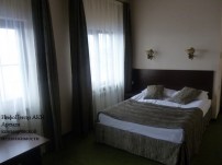 p1050537
